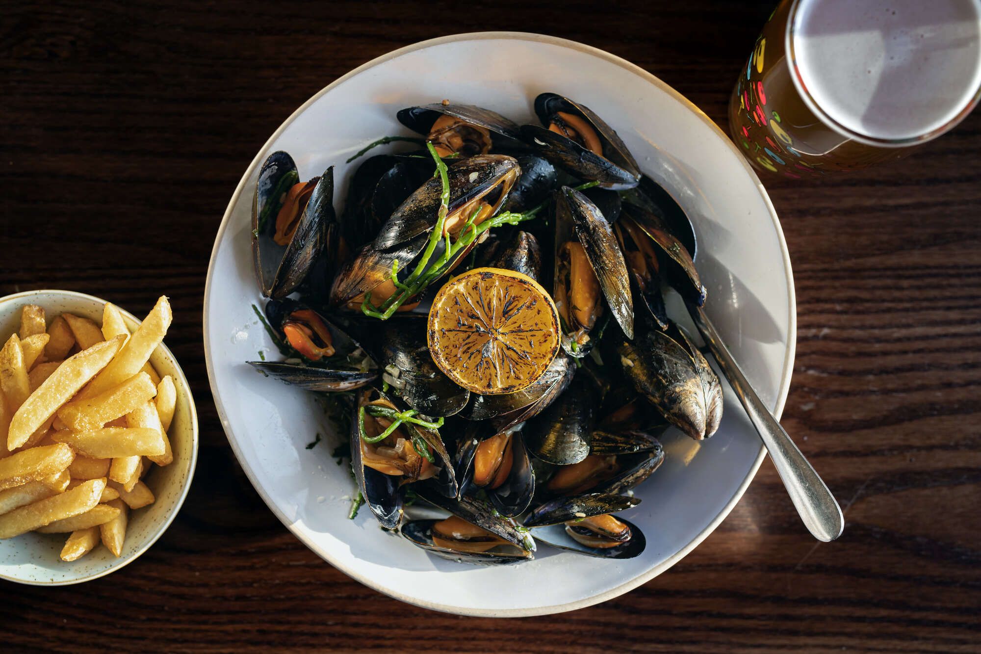 The Weyside Locally sourced British food & Sunday Roasts, Guildford